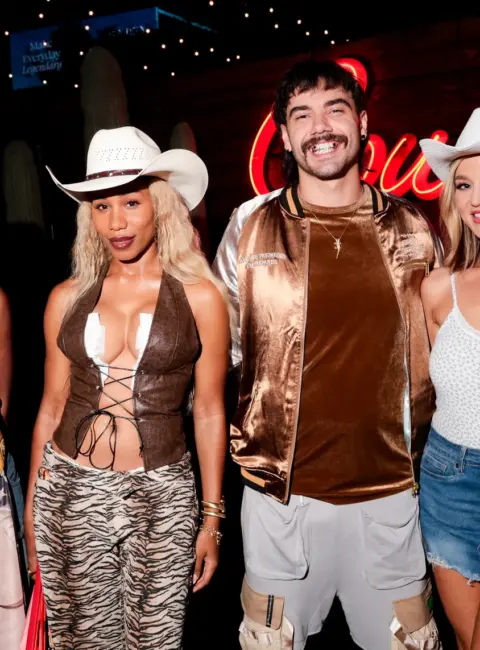 Blake Blossom – 7th Annual Pornhub Awards, Los Angeles 05-08-25