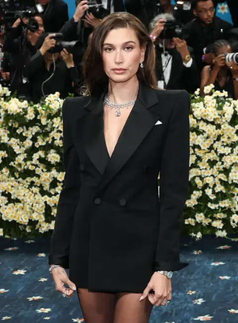 Hailey Bieber – The 2025 Met Gala Celebrating ‘Superfine: Tailoring Black Style’ in New York 05-05-25