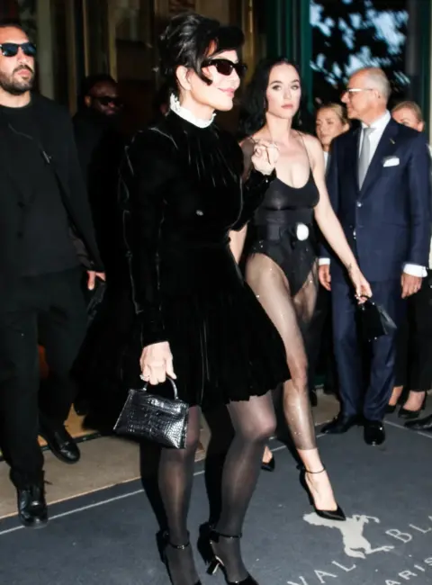 Katy Perry in Paris For Lauren Sanchez’s Bachelorette Party 05-16-25