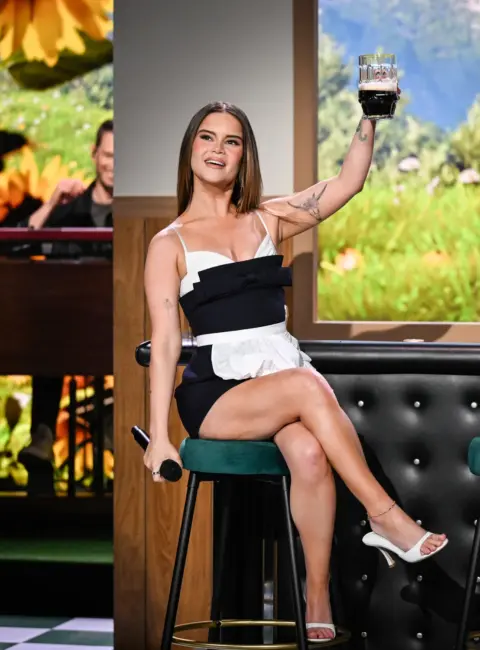 Maren Morris – The Tonight Show Starring Jimmy Fallon in New York 05-13-25