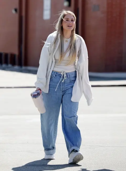 Meghan Trainor Receives VIP Treatment at DMV for Real-ID Amidst Stunning Weight Loss Transformation 05-14-25