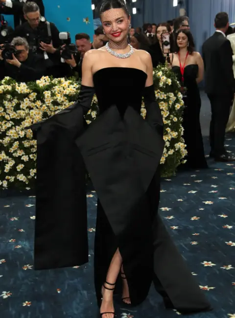 Miranda Kerr – The 2025 Met Gala Celebrating ‘Superfine: Tailoring Black Style’ in New York 05-05-25