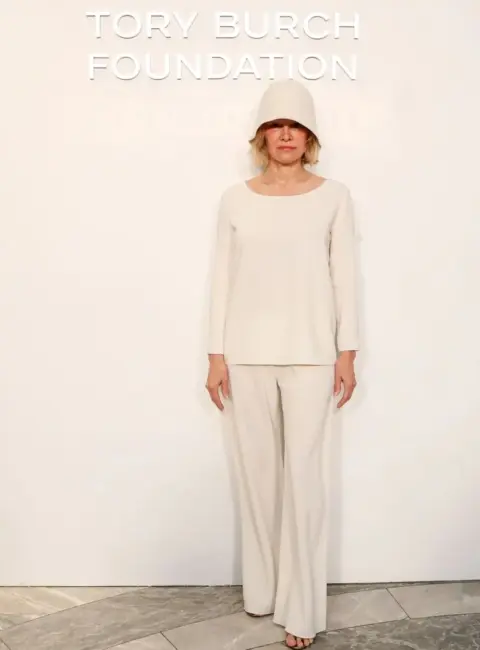 Pamela Anderson – Tory Burch Foundation Breakfast Honored Martha Stewart in New York 05-01-25