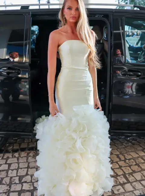 Romee Strijd Turns Heads at the Martinez Hotel During the 78th Annual Cannes Film Festival in Cannes 05-18-25