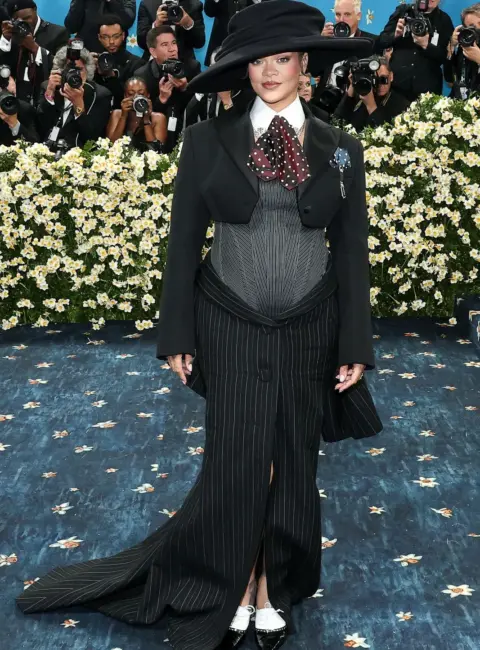 Rihanna – The 2025 Met Gala Celebrating ‘Superfine: Tailoring Black Style’ in New York 05-05-25