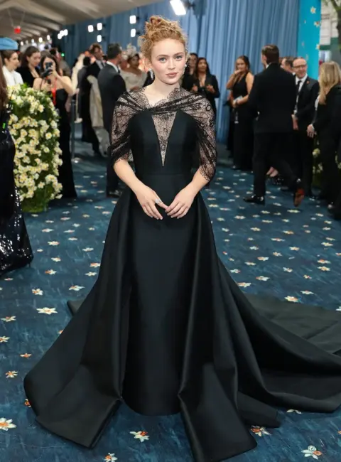 Sadie Sink – The 2025 Met Gala Celebrating ‘Superfine: Tailoring Black Style’ in New York 05-05-25
