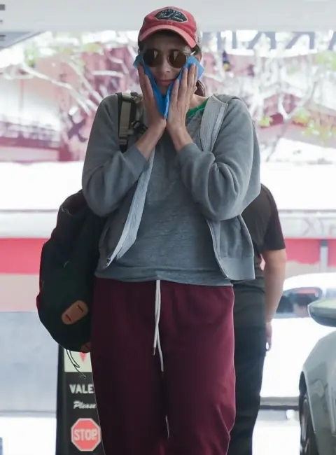 Sarah Silverman Steps Out After Surgery with Ice Packs in Beverly Hills 05-09-25