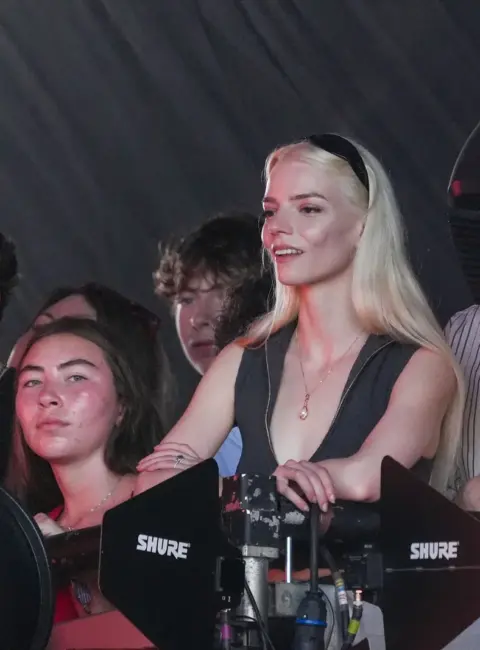Anya Taylor-Joy Stuns at Alanis Morissette’s Concert at Glastonbury Festival in England 06-27-25