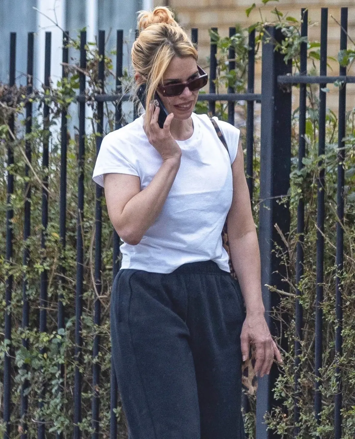 Billie Piper Spotted Roaming in London 06-04-25