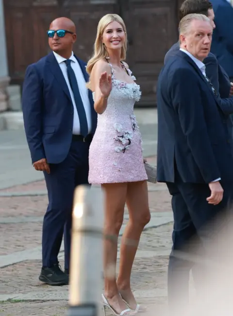 Ivanka Trump and Jared Kushner Attend Bezos’s Pre-wedding Party in Venice 06-26-25