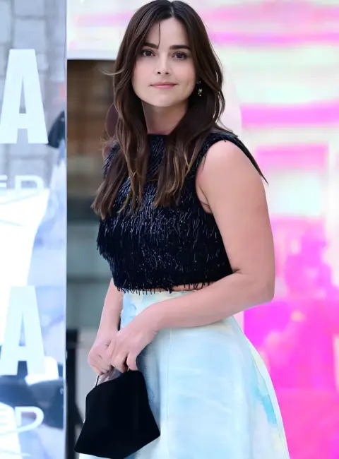 Jenna Coleman – Royal Academy of Arts Summer Exhibition Party in London 06-11-25