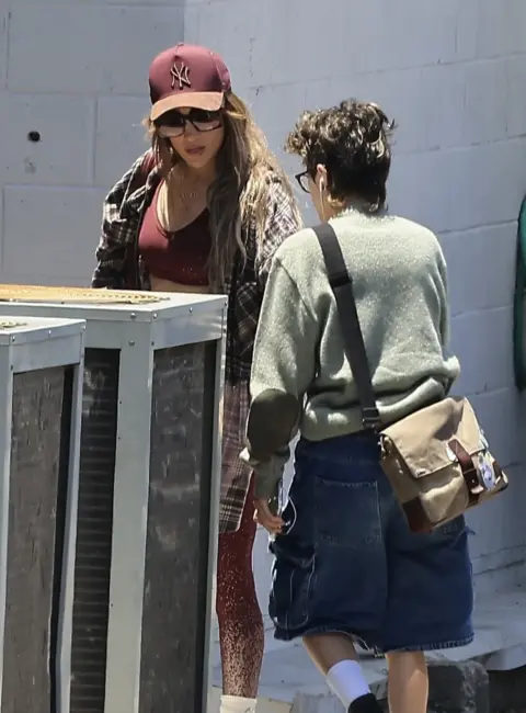 Jennifer Lopez’s Daughter Joins Her for a Day at the Studio in Los Angeles 06-19-25