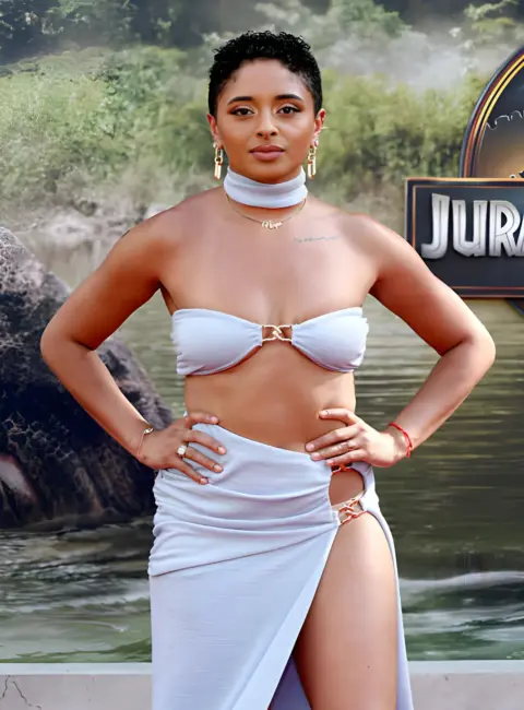 Nicque Marina – ‘Jurassic World Rebirth’ Premiere in New York 06-23-25