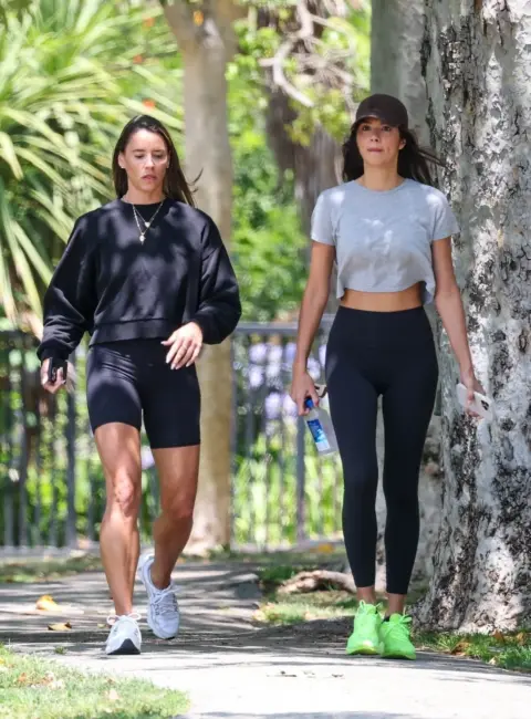 Pia Whitesell Enjoying an Afternoon Stroll with a Friend in LA 06-26-25