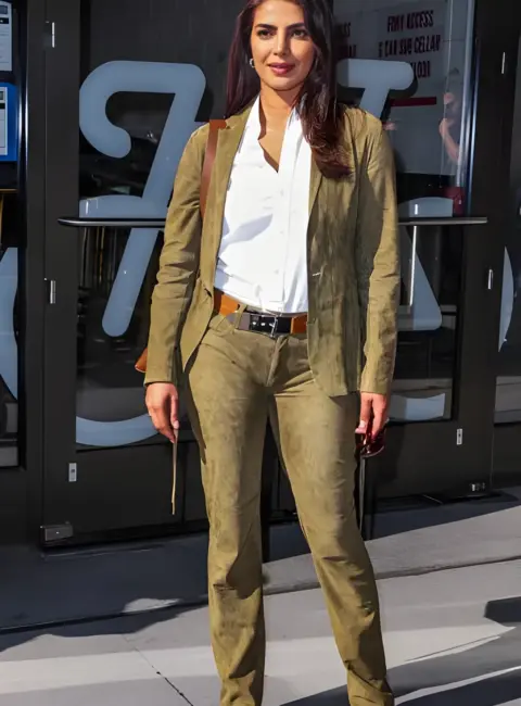 Priyanka Chopra is Seen Leaving ‘Good Morning America’ in New York City 06-24-25