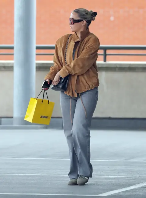 Reality Star Molly Mae-Hague Spotted Enjoying a Shopping Spree at Selfridges in The Trafford Centre 06-17-25