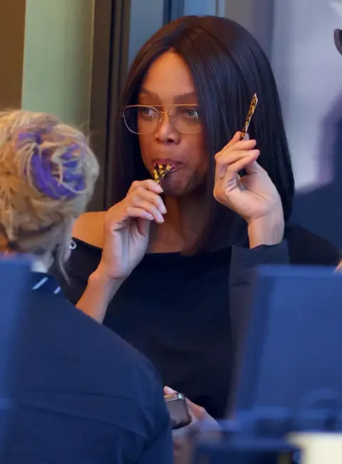 Tyra Banks Delights in Decadent Desserts at Her ‘Smize and Dreams’ Ice Cream Shop in Sydney 06-23-25