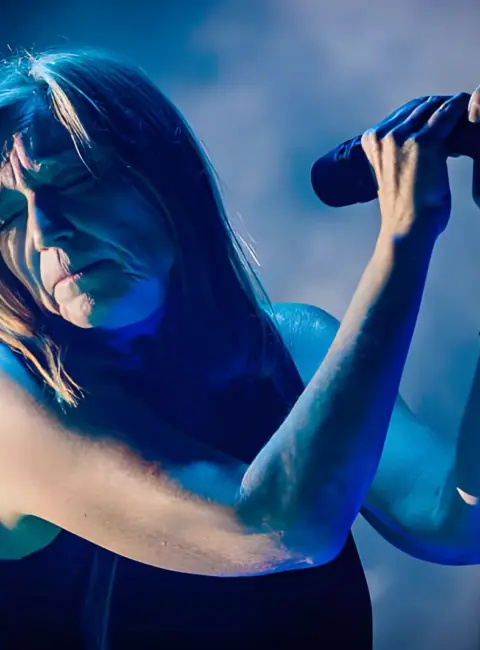 Beth Gibbons – Performs at Giardino Della Triennale in Milan, Italy 07-11-25