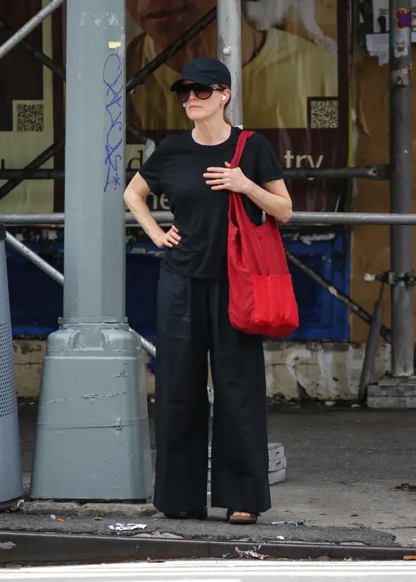 Julianne Moore Makes a Stylish Statement in All-Black While Running Errands in New York 07-11-25
