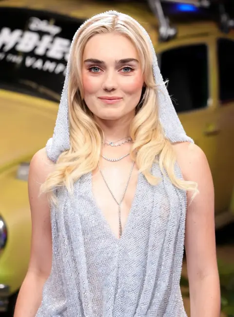 Meg Donnelly – ‘Zombies 4: Dawn Of The Vampires’ Premiere in Los Angeles 07-08-25