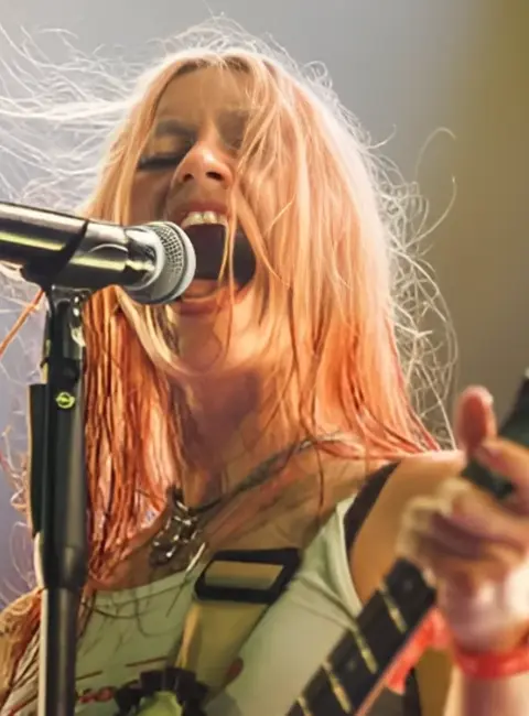 Rhian Teasdale (from Wet Legs Band) Performs Live on the Orange Stage at Roskilde Festival, Denmark 2025 07-02-25