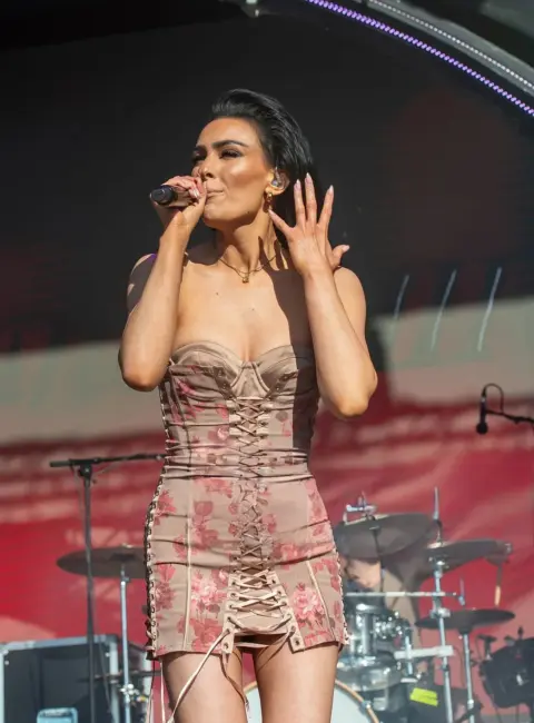 Sara Siipola – Performs Onstage During Day One of Ruisrock Festival at Ruissalo Park in Turku, Finland 07-04-25