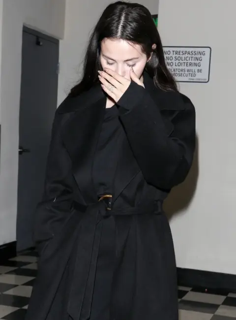 Selena Gomez Steps Out for Dinner at Sushi Park in West Hollywood 07-08-25