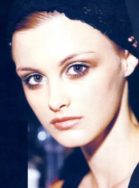 Trish Goff – Harper’s Bazaar Russia 1996