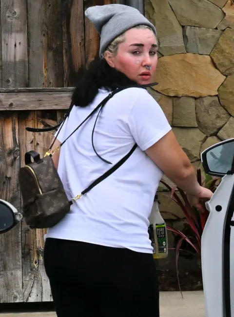 Amanda Bynes Spotted Out and About in Los Angeles, California 08-01-2025