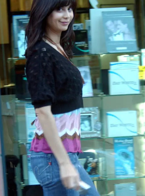 Catherine Bell – Out and About in Beverly Hills 10-12-2004