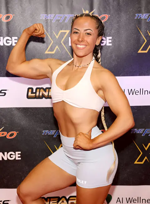 Courtney Sanderson – TheFitExpo Anaheim in Anaheim, California 08-02-2025