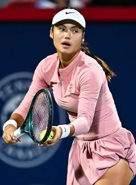 Emma Raducanu Falls to Amanda Anisimova in WTA 1000 National Bank Open Third Round Clash in Montreal 08-01-2025