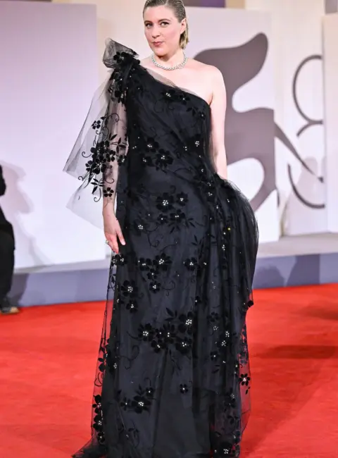 Greta Gerwig – ‘Jay Kelly’ Premiere, at 82nd Venice International Film Festival in Venice, Italy 08-28-2025