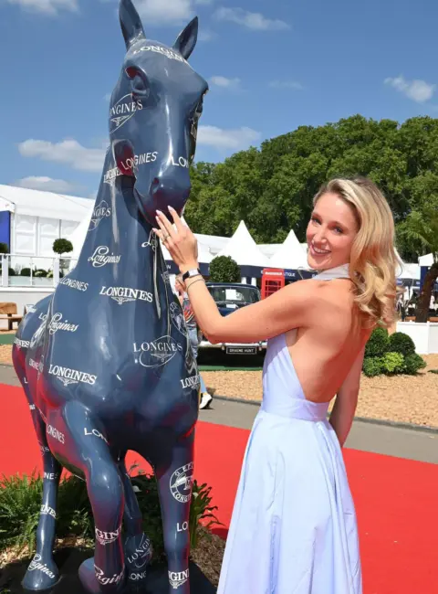 Leonora Smee – 2025 Longines Global Champions Tour at Royal Hospital Chelsea in London, England 08-08-2025
