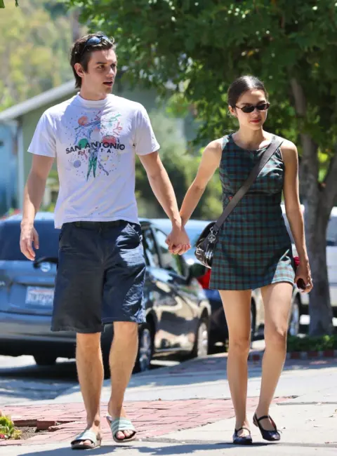 Olivia Rodrigo Spotted Enjoying Lunch Out in Los Angeles 08-10-2025