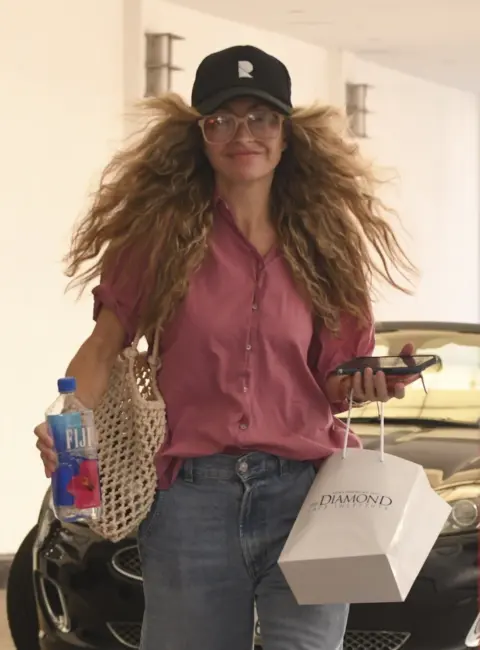 Rebecca Gayheart Seen Exiting Medical Center Parking Lot in LA 08-12-2025