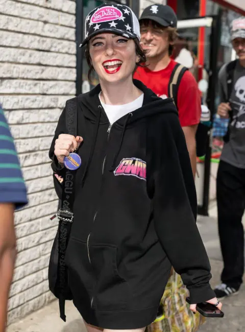 Sarah Sherman is Seen Arriving at Her Comedy Show ‘An Evening with Sarah Squirm: Live + in the Flesh’ in Philadelphia, Pennsylvania 08-14-2025