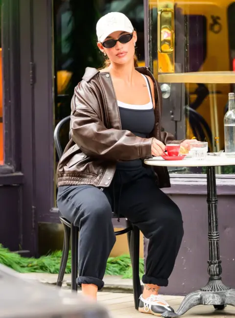 Sofia Lozano’s West Village Photoshoot 08-07-2025