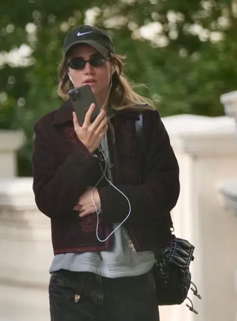 Suki Waterhouse Spotted in London Streets 07-27-25