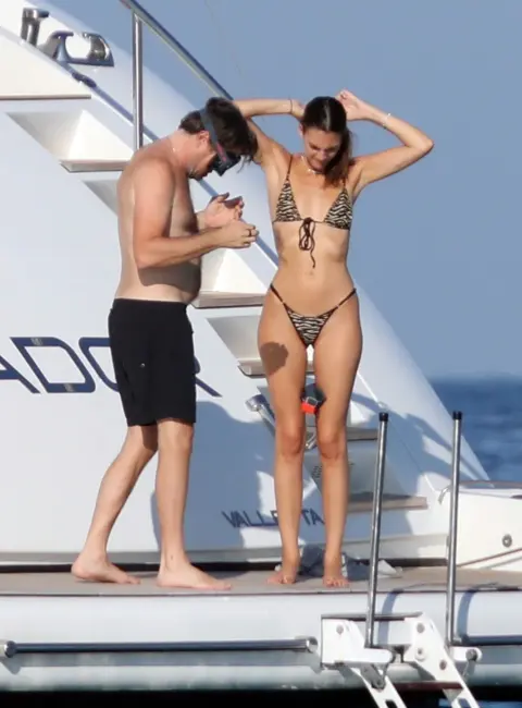 Vittoria Ceretti & Leonardo DiCaprio on a Yacht in Formentera 08-15-2025