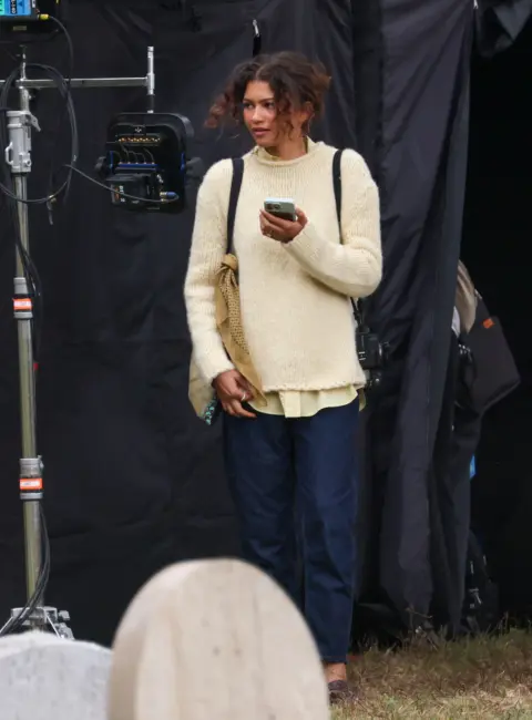 Zendaya – Visits the Set ‘Spider-Man: Brand New Day’ in London, England 08-07-2025