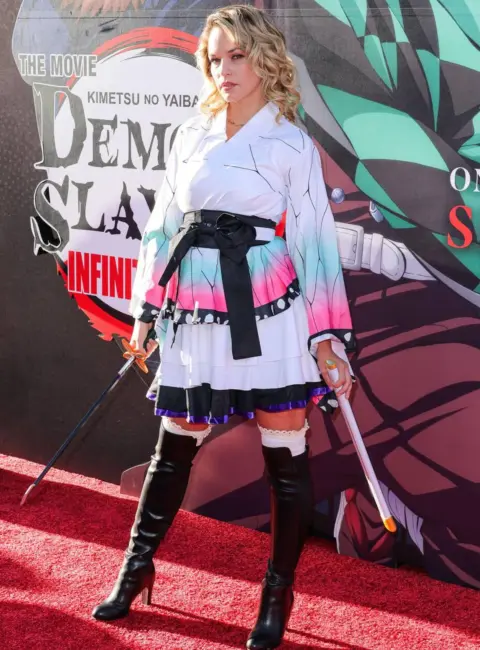 Alexis Knapp – ‘Demon Slayer: Kimetsu No Yaiba Infinity Castle’ Premiere in Los Angeles 09-09-2025