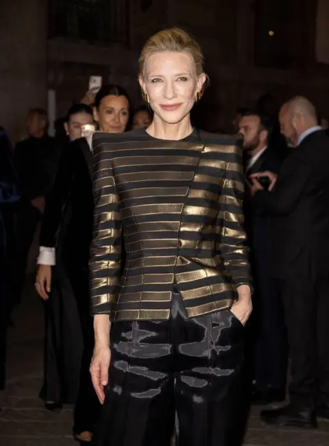 Cate Blanchett – Giorgio Armani Fashion Show During Milan’s Fashion Week Womenswear SpringSummer 2026 in Milan, Italy 09-28-2025