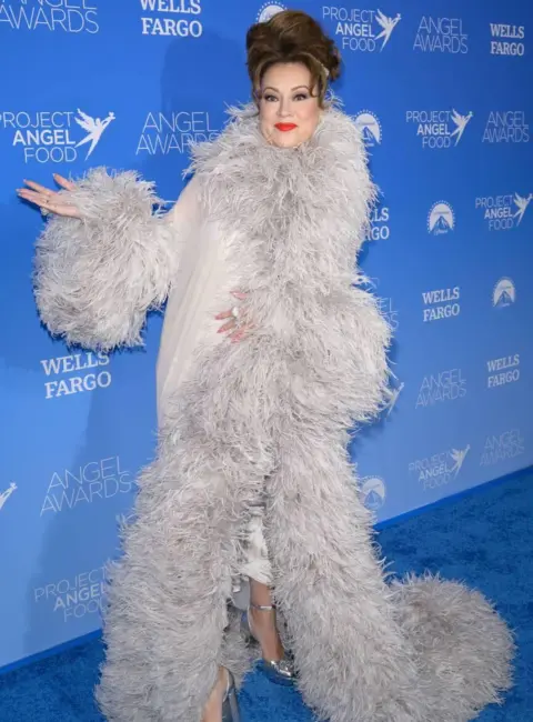 Jennifer Tilly – Attends the Annual Angel Awards Gala Honoring Actress Jennifer Tilly in Los Angeles 09-27-2025