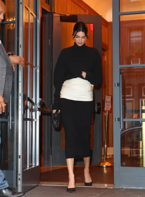 Kendall Jenner Shines at Vogue October Issue Cocktail Party 09-14-2025