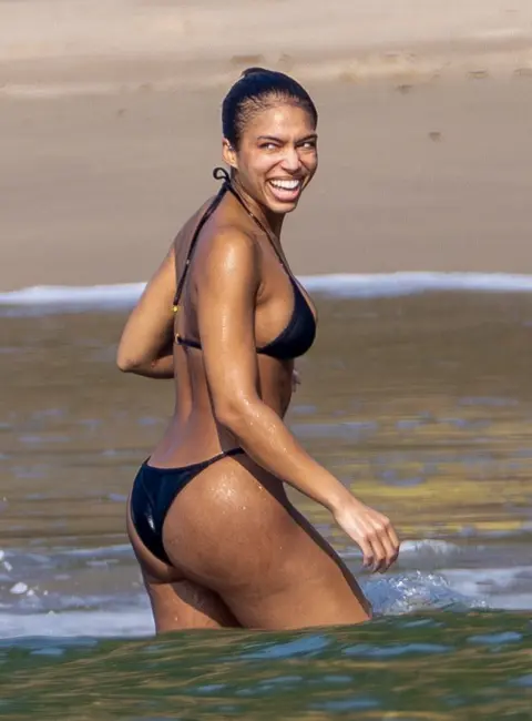 Lori Harvey and Damson Idris Radiate Joy on Romantic Puerto Vallarta Beach Getaway 09-18-2025