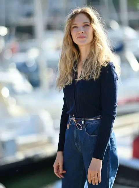 Odile Vuillemin – Posing at the Il Etait Deux Fois Photocall as Part of the 27th La Rochelle Fiction Festivall in La Rochelle, France 09-18-2025