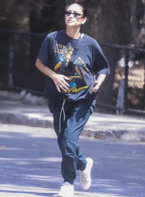 Shay Mitchell Enjoys a Leisurely Day with Friends at Griffith Park in Los Feliz 09-14-2025