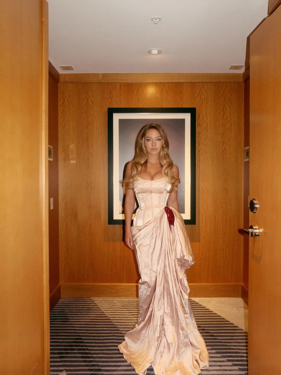 Sydney Sweeney – IFF Photoshoot September 2025