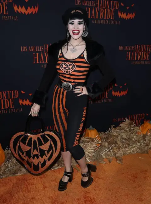 Victoria Venin – Haunted Hayride Held at The Griffith Park in Los Angeles 09-26-2025
